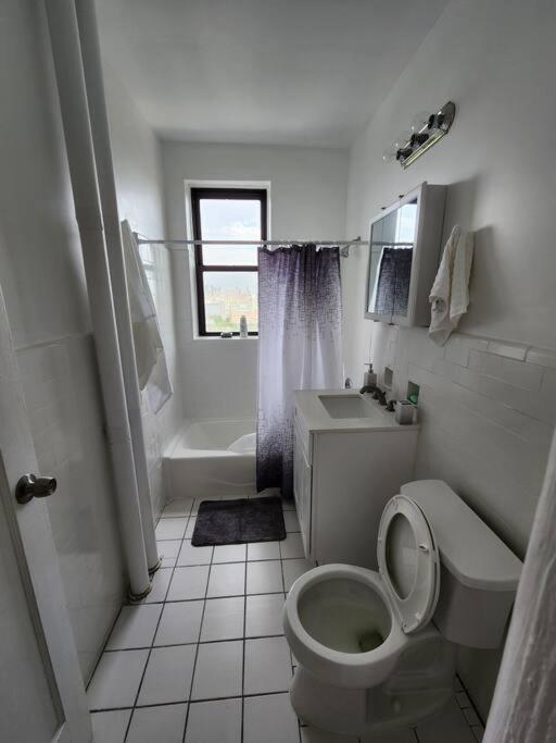 Elegant 2 Bed Gem! Mins From Nyc Appartement Union City Buitenkant foto